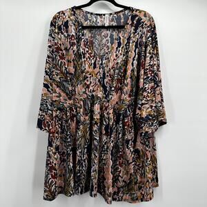 Dear Scarlett Top Tunic Womens 3XL Floral Boho Long Sleeve V Neck Plus Dreamer